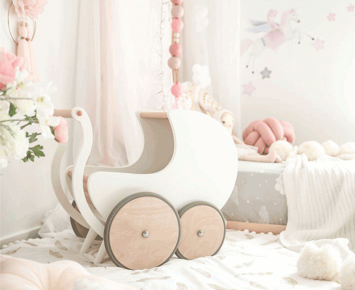 Kinderfeets Pram Walker by Oscar Mulder